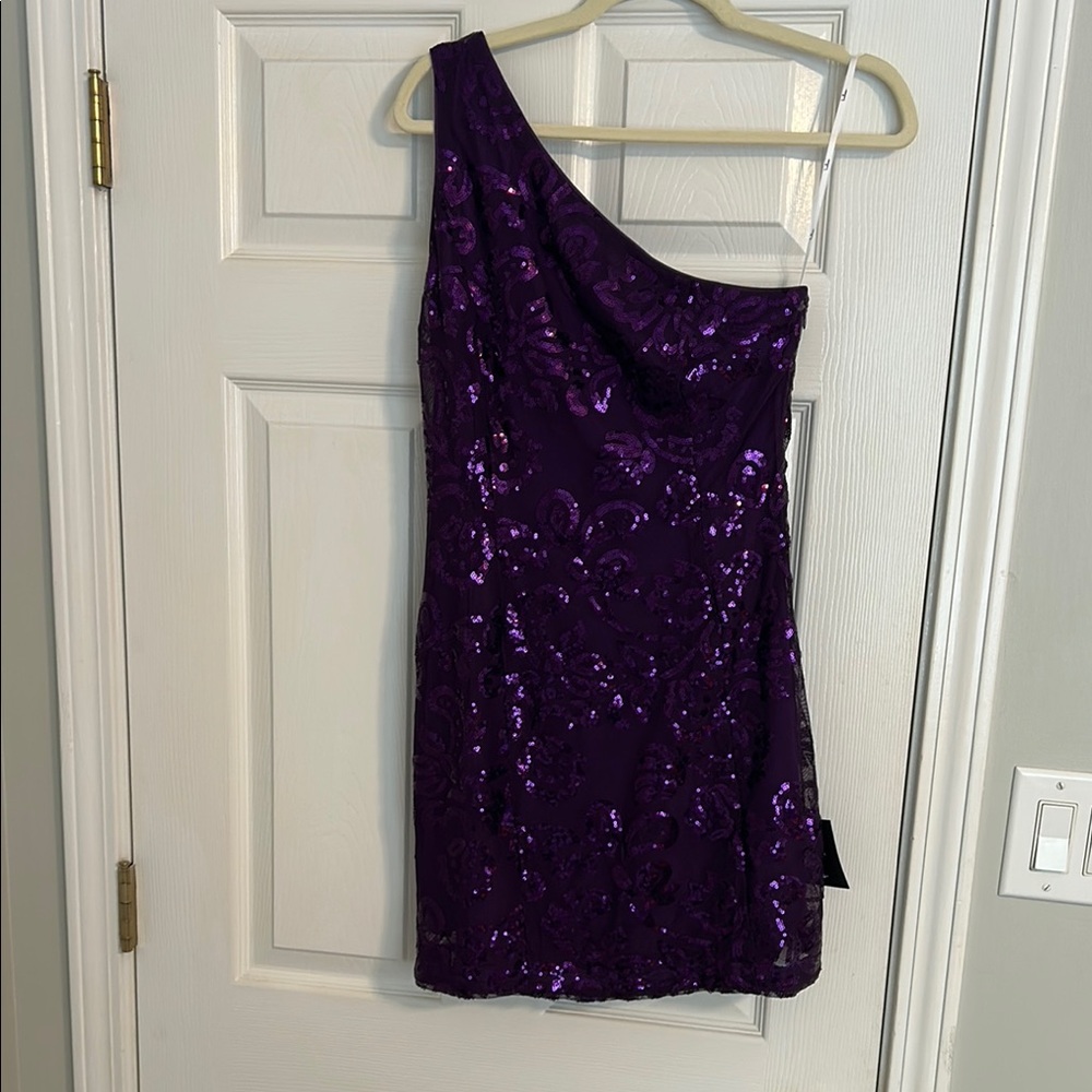 Lulu's Violet Sequin One-Shoulder Dress
